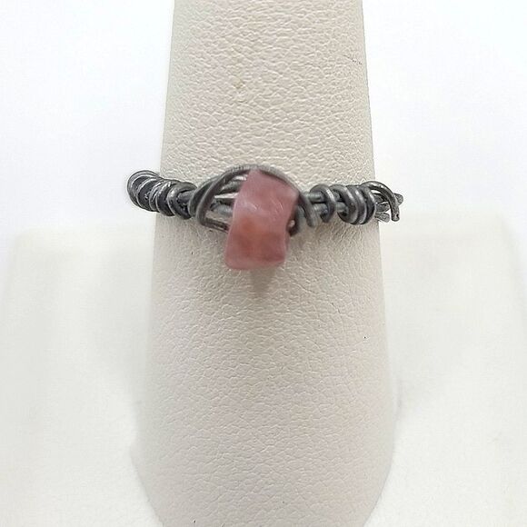 6 Boho Chic Wire Rings - Picture 4 of 11